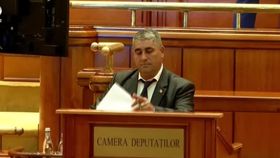 VIDEO Parlamentarii au intrat în vacanță. Mulți dintre ei nu au mai venit în plen în ultima zi de lucru